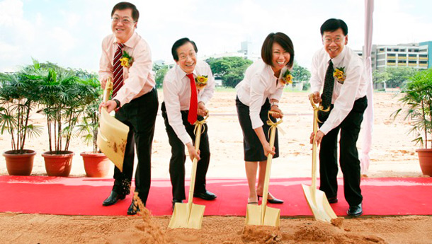 Groundbreaking Ceremony of Food Xchange 2007